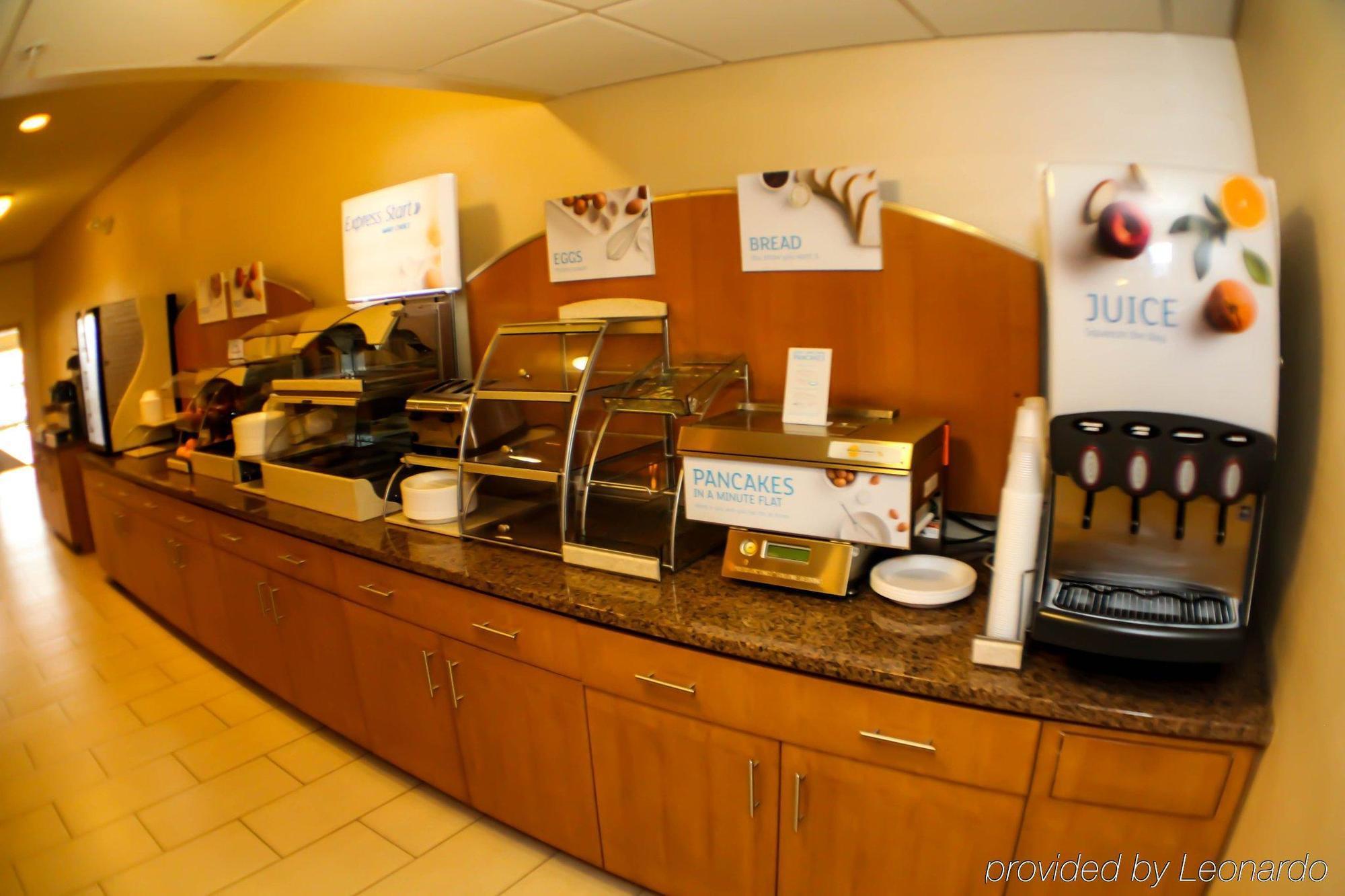 Holiday Inn Express & Suites Indianapolis North - Carmel By Ihg Екстер'єр фото