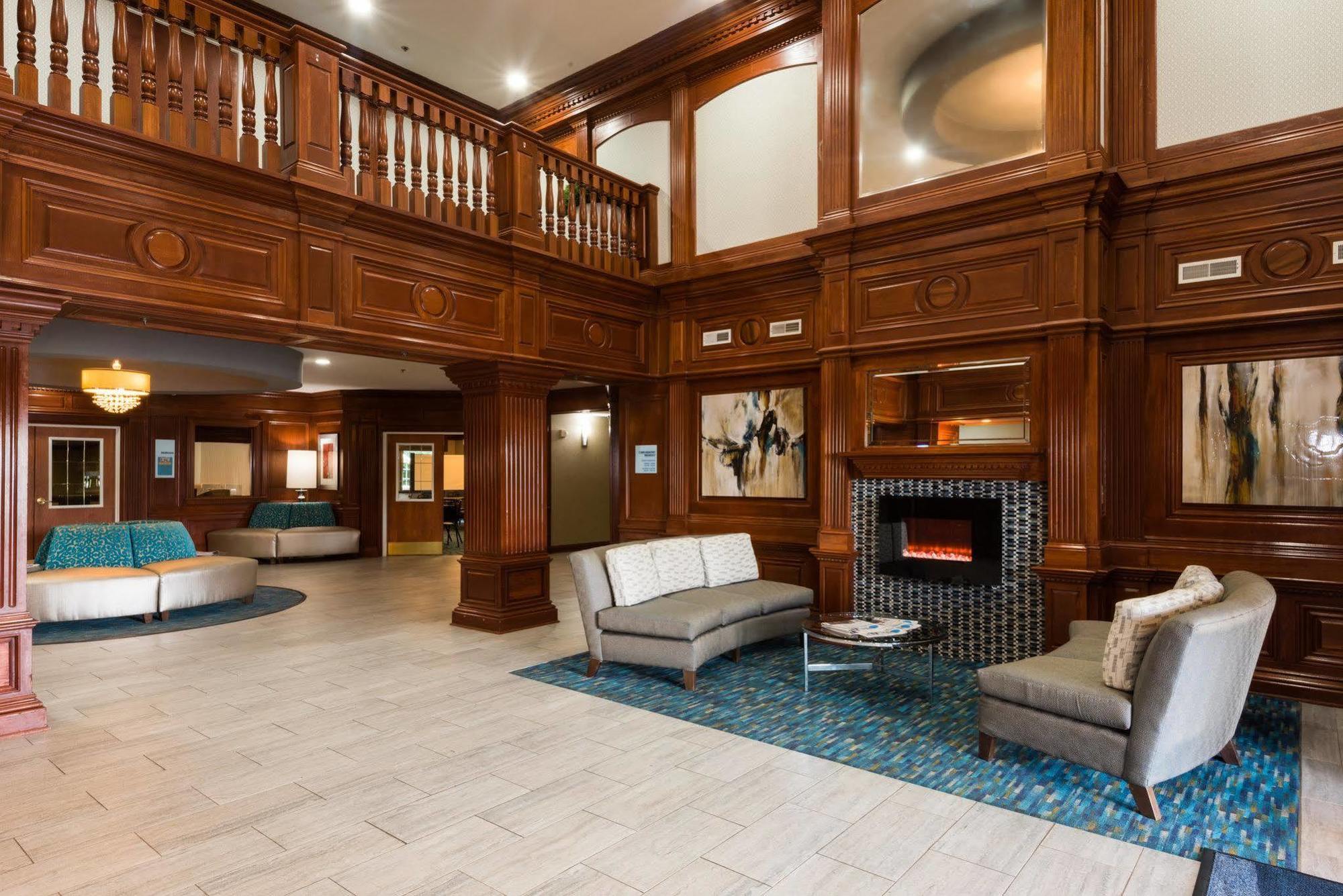 Holiday Inn Express & Suites Indianapolis North - Carmel By Ihg Екстер'єр фото